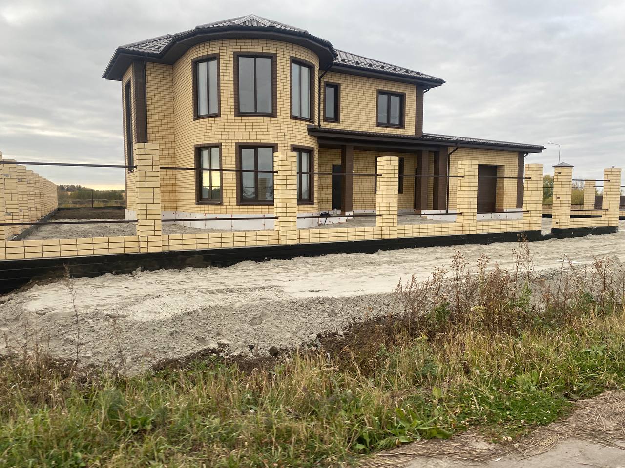 https://novokuzneck.delaem-okna.ru/storage/app/uploads/public/63f/453/2a7/63f4532a72e7e754835368.jpeg