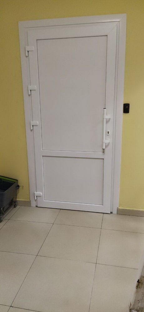 https://novokuzneck.delaem-okna.ru/storage/app/uploads/public/63f/5a8/7b6/63f5a87b64a4b714558517.jpg